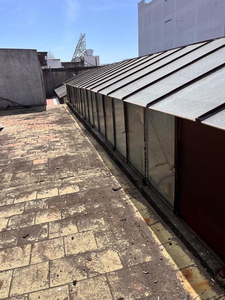 Galpón / Deposito en Venta de 1200 m² 3