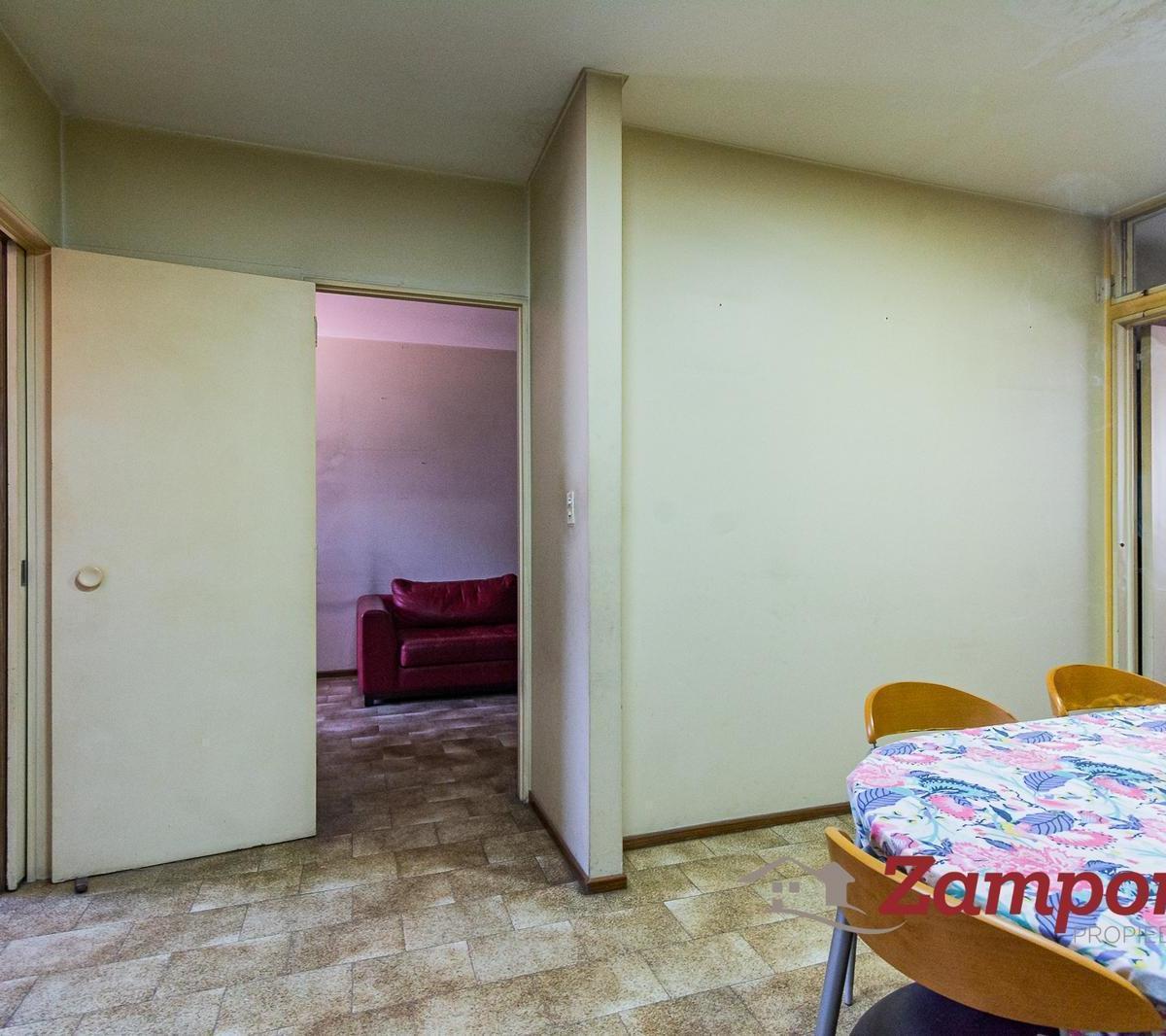 Departamento Oficina 3 amb Moron Centro