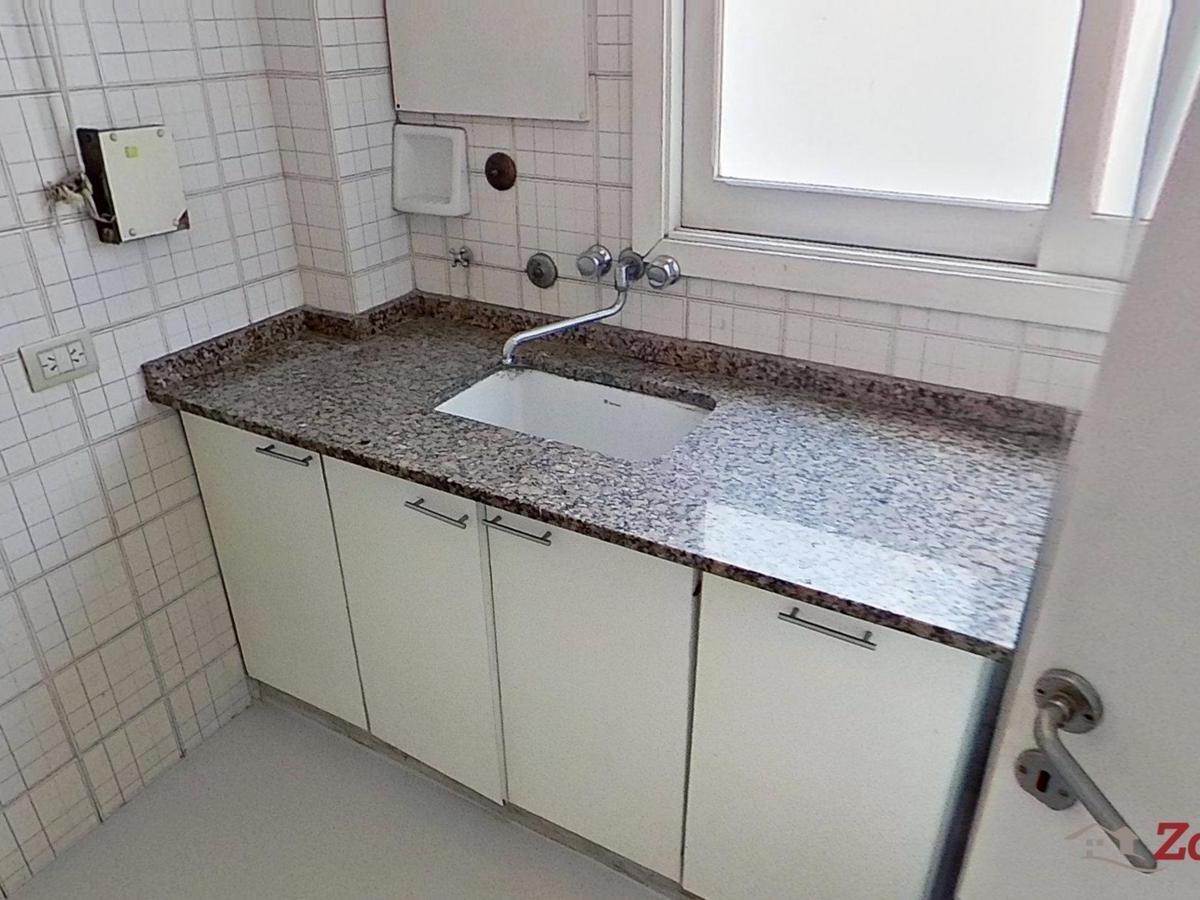 Venta Palermo Chico Av del Libertador 2000 Depto 4 Dorm 4