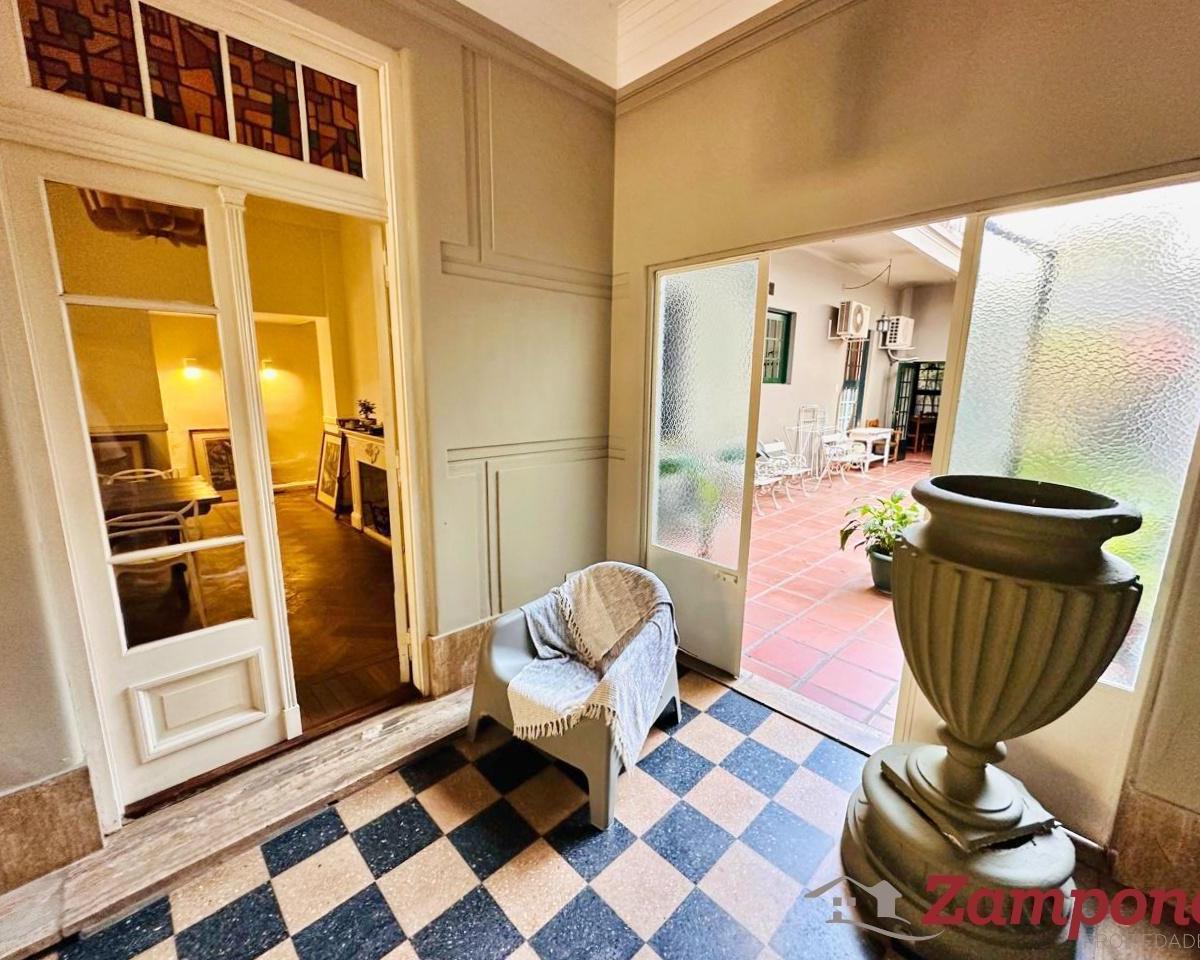 Casa en Parque Chacabuco con Terraza y Garage 4
