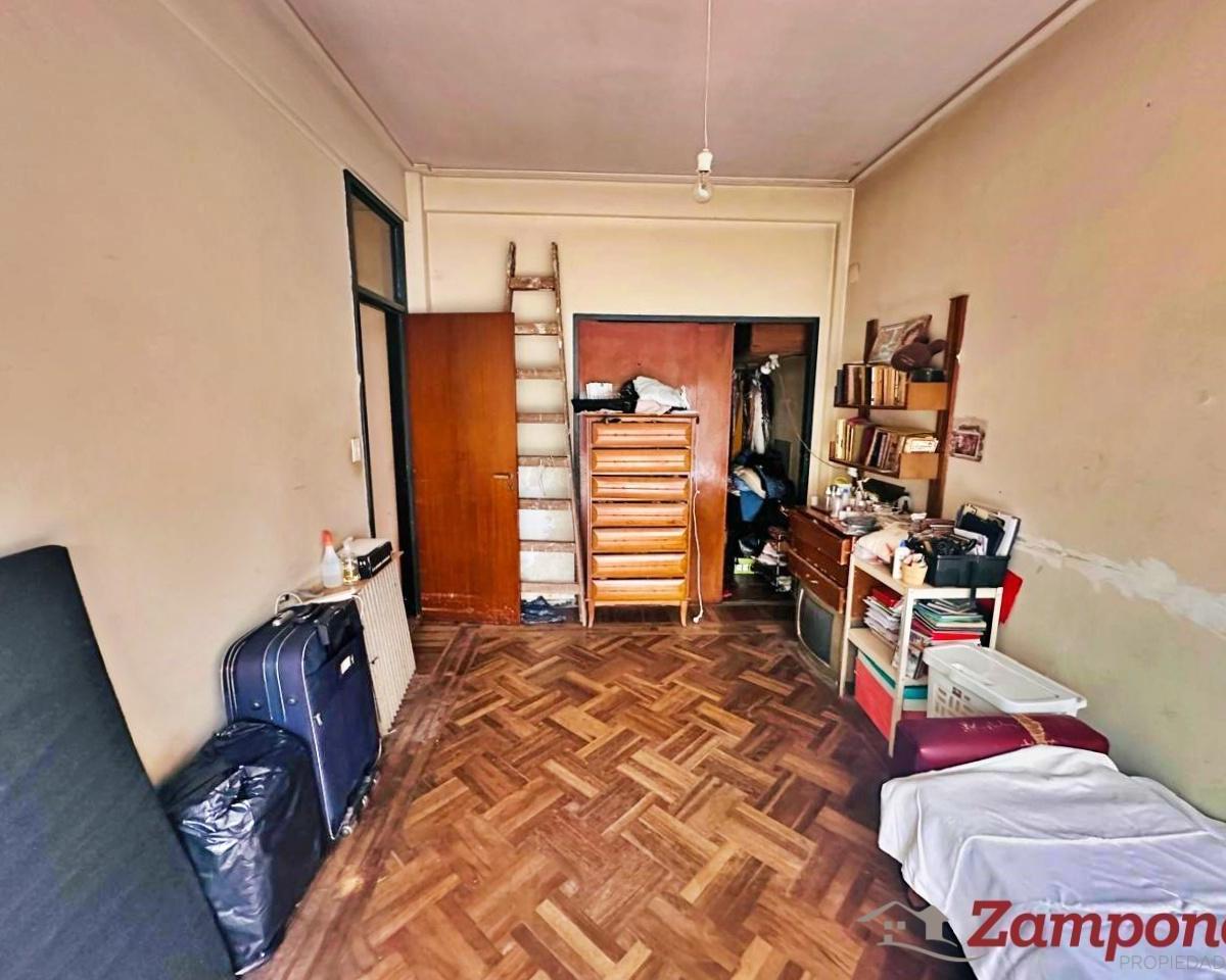 Casa en Venta con Ubicación Privilegiada: Caballito 5