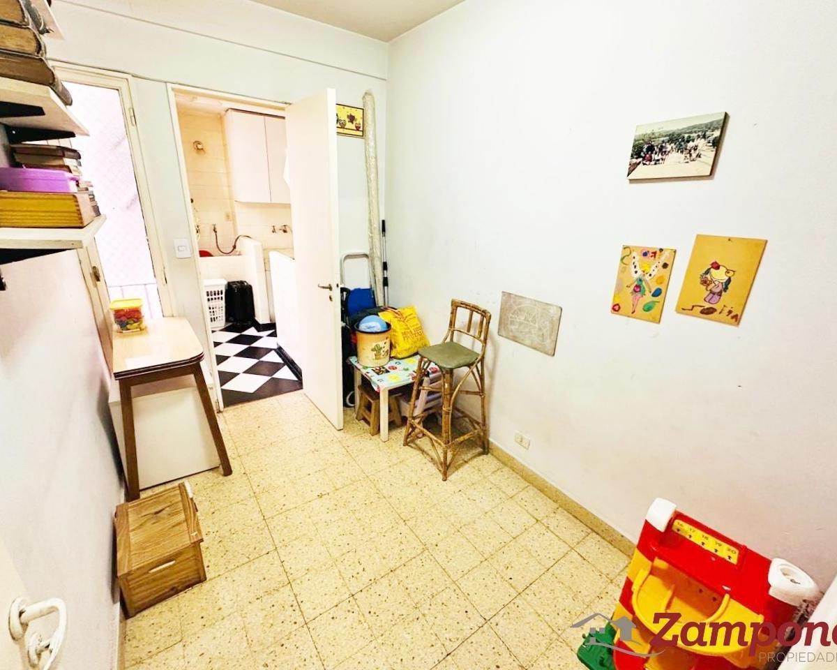 Departamento 4 Ambientes con Dependencia 4