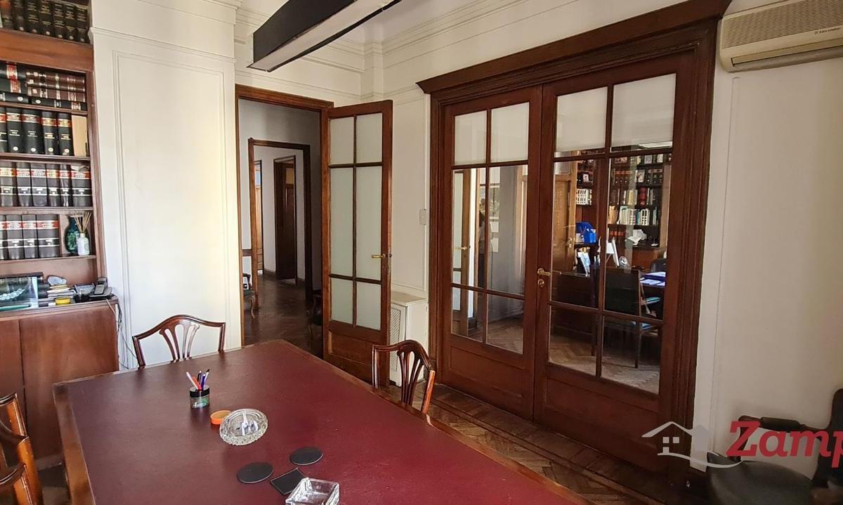 Oficina de Estilo en Emblemático Edificio Francés – Retiro 4