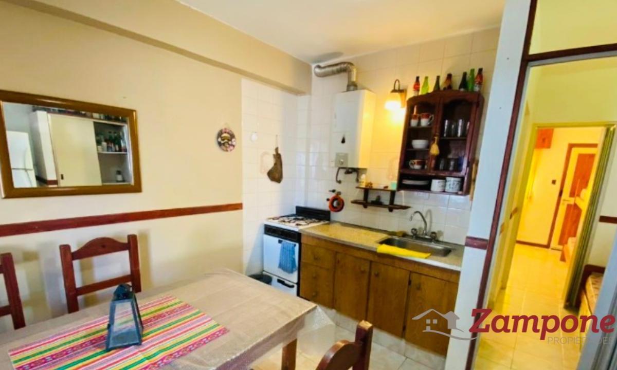 Casa en Venta en Villa Gessell 5
