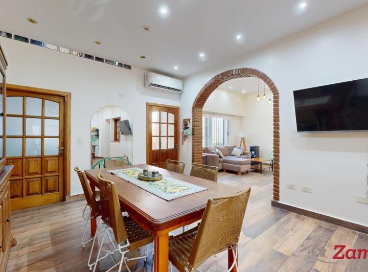 Casa en Venta  en Vélez Sarsfield, Monte Castro, Cochera Fondo Terraza 5