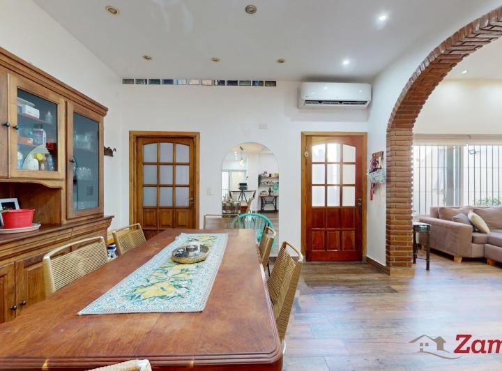 Casa en Venta  en Vélez Sarsfield, Monte Castro, Cochera Fondo Terraza 3