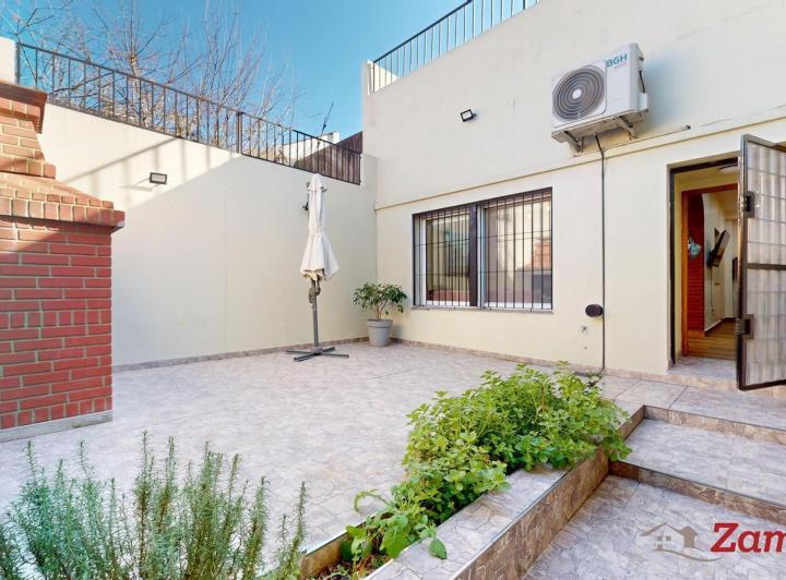 Casa en Venta  en Vélez Sarsfield, Monte Castro, Cochera Fondo Terraza 4