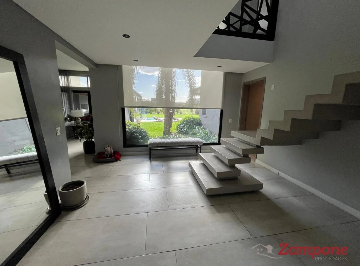Foto de Casa en alquiler de 6 ambientes con pileta en Altos Campo Grande, Countries y Barrios Cerrados en Pi, imagen 1