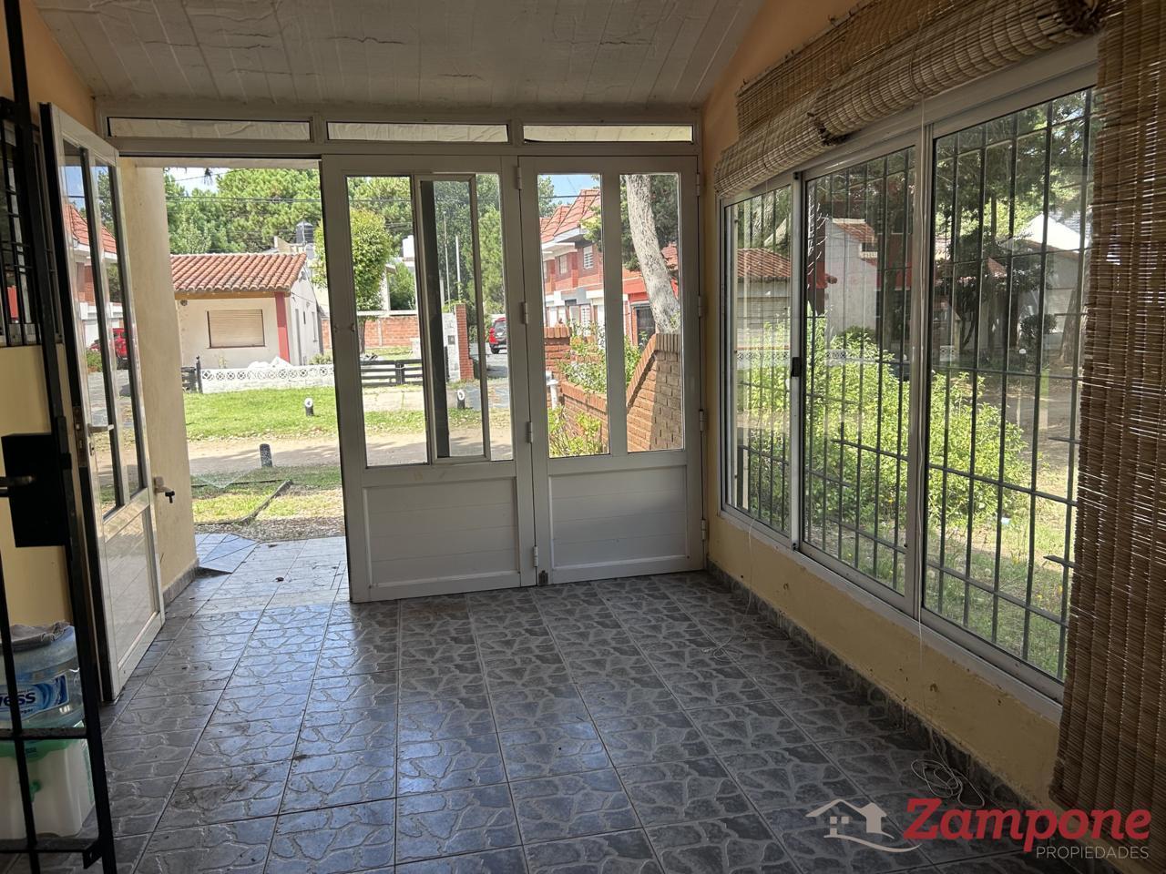 Foto de Venta Casa tipo PH 3 ambientes parilla jardin Aguas Verdes Partido de, imagen 4