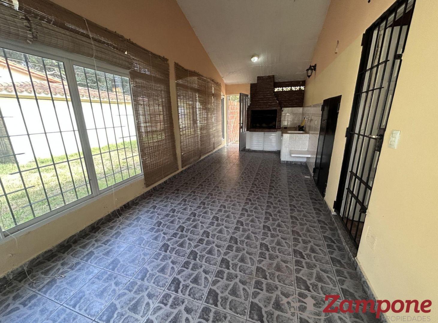 Foto de Venta Casa tipo PH 3 ambientes parilla jardin Aguas Verdes Partido de, imagen 1