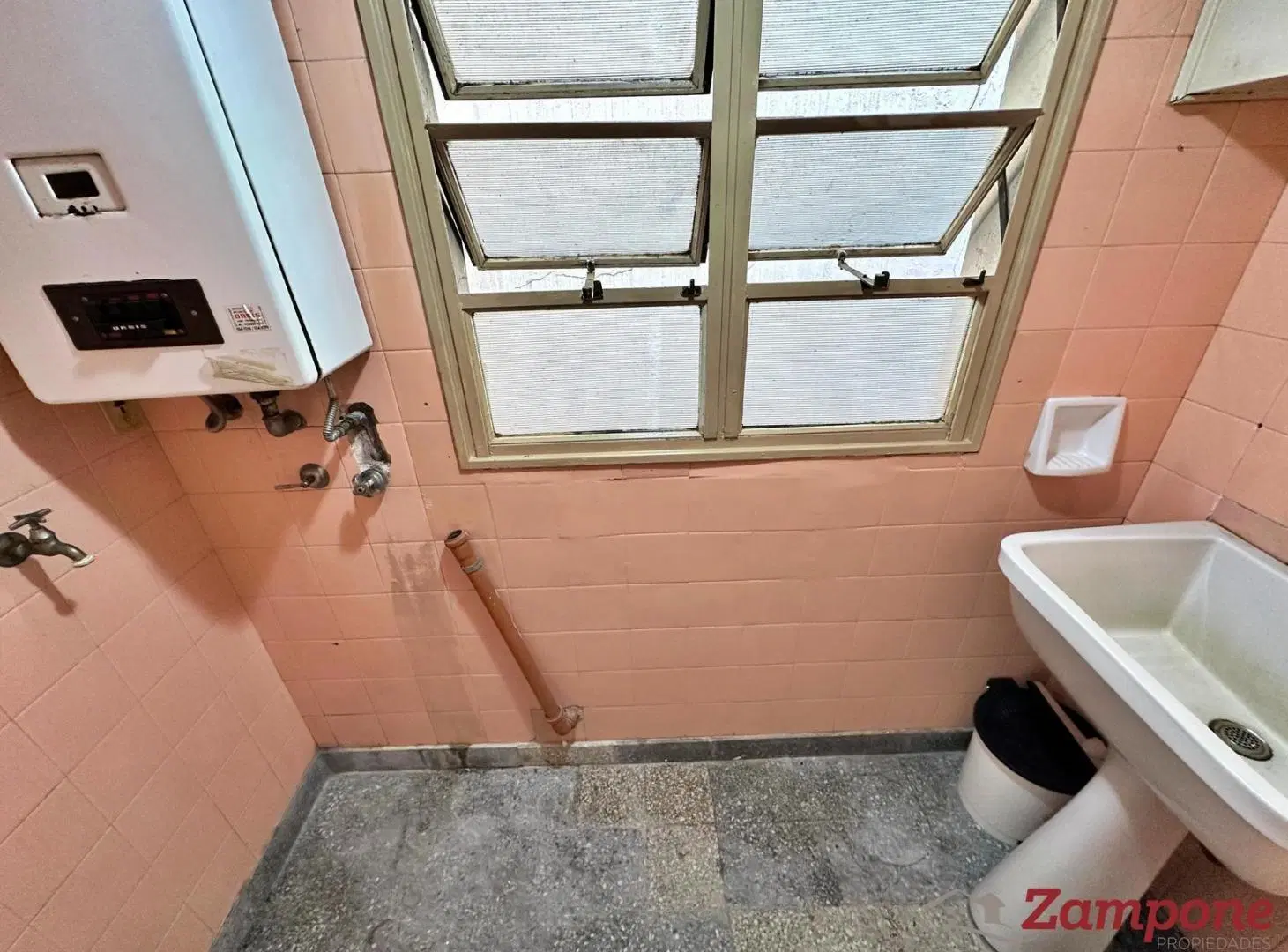 Departamento de 2 ambientes en Monserrat 2