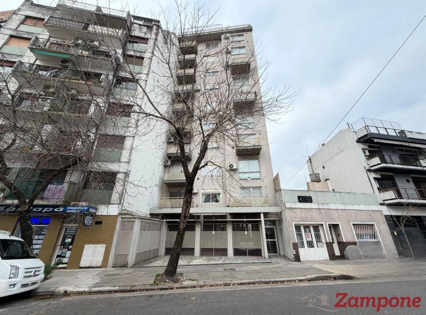 Departamento 2 ambientes con balcón 4