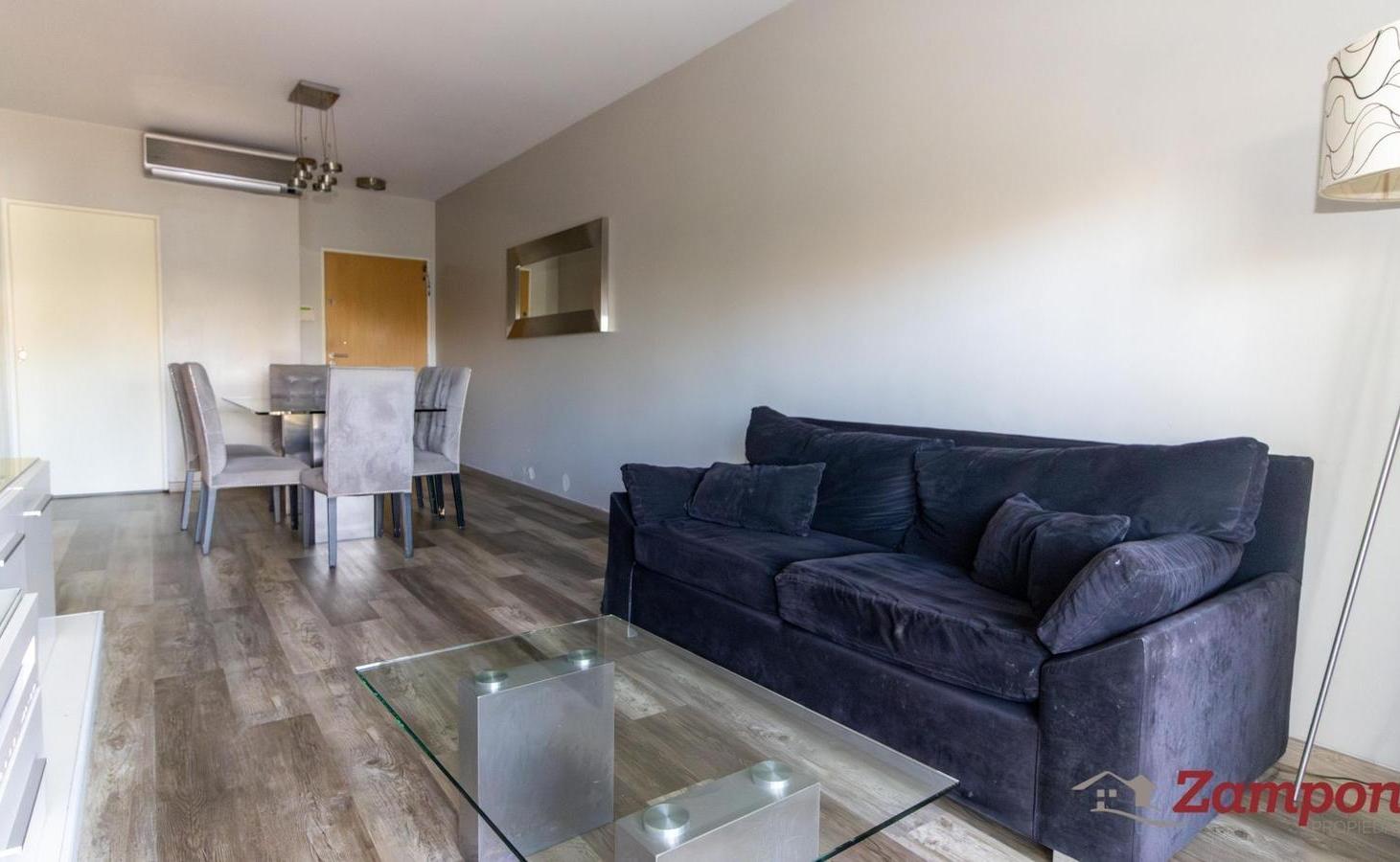 Foto de VENTA CUATRO AMB , DOS COCHERAS APTO CREDITO !, imagen 4