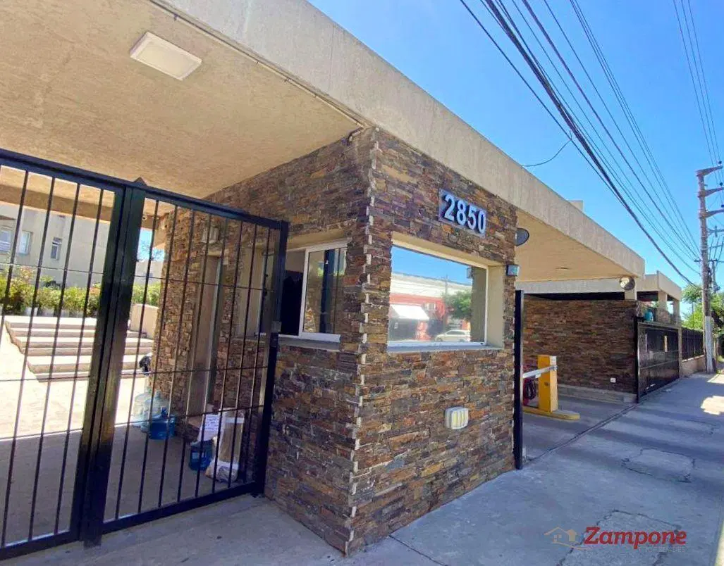 Venta Departamento Complejo Sucre gran Terraza privada 3