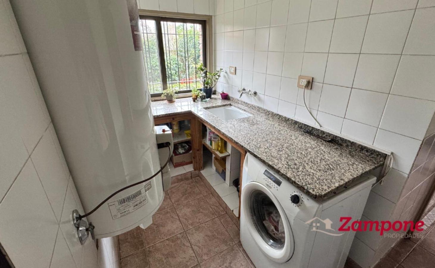 Foto de Venta Casa de 5 ambientes con Gran Parque en el Casco de Pacheco, imagen 2