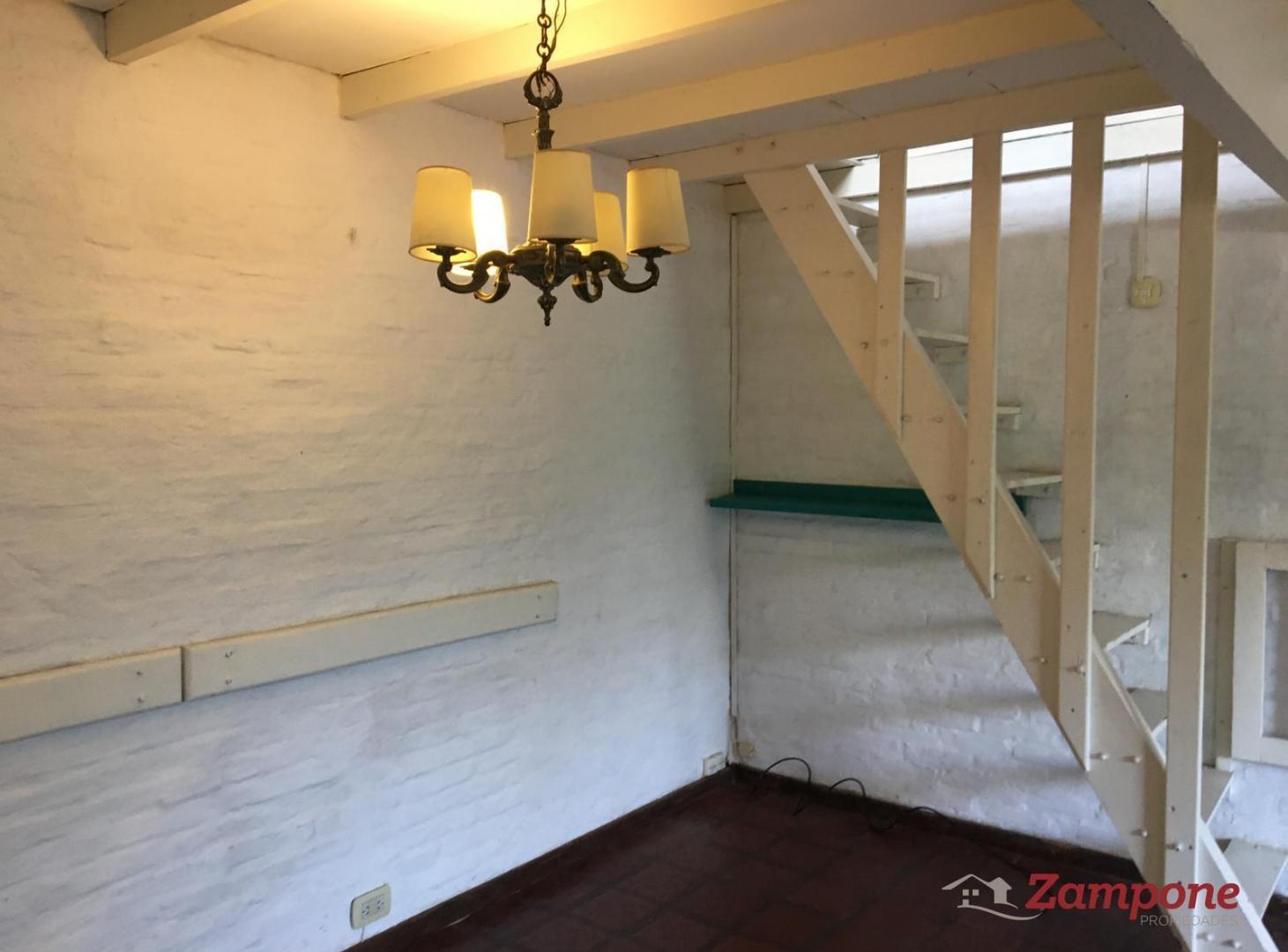 Foto de Venta departamento 4 ambientes, Rivadavia 600 2 piso por escalera, imagen 1