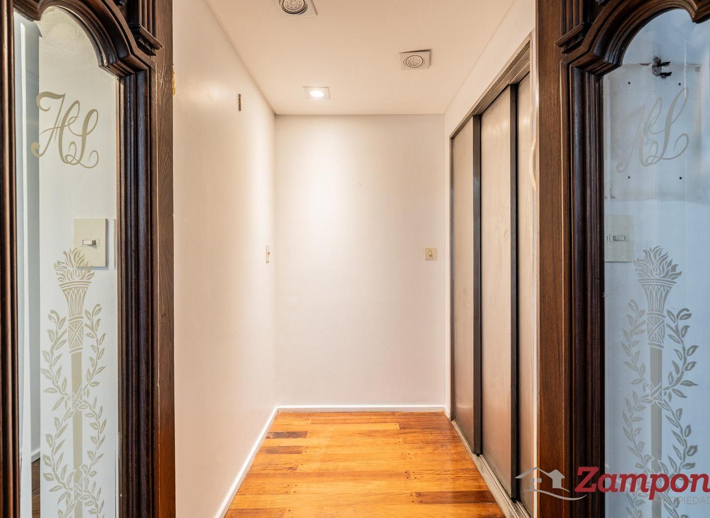 Foto de Departamento en venta 4 Ambientes, Dependencia, Cochera, balcón. Palermo, imagen 2