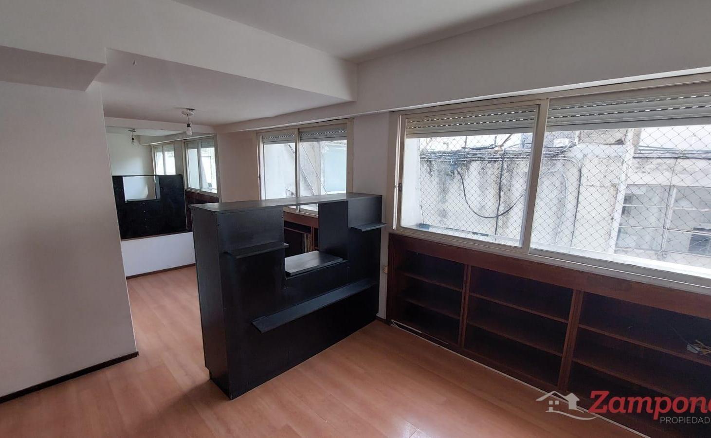 Foto de Monoambiente piso alto en RECOLETA, imagen 1
