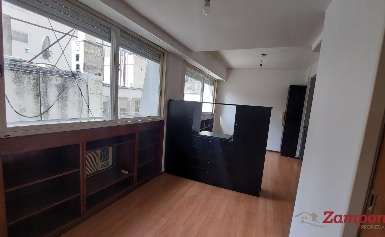 Foto de Monoambiente piso alto en RECOLETA, imagen 3