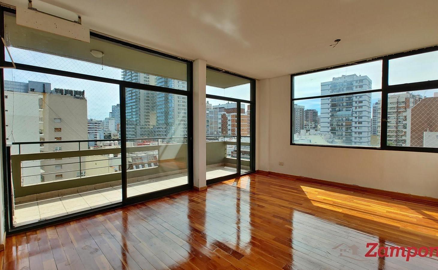 Foto de Departamento 3 ambientes en venta, piso 11, único por planta. Balcón, imagen 2
