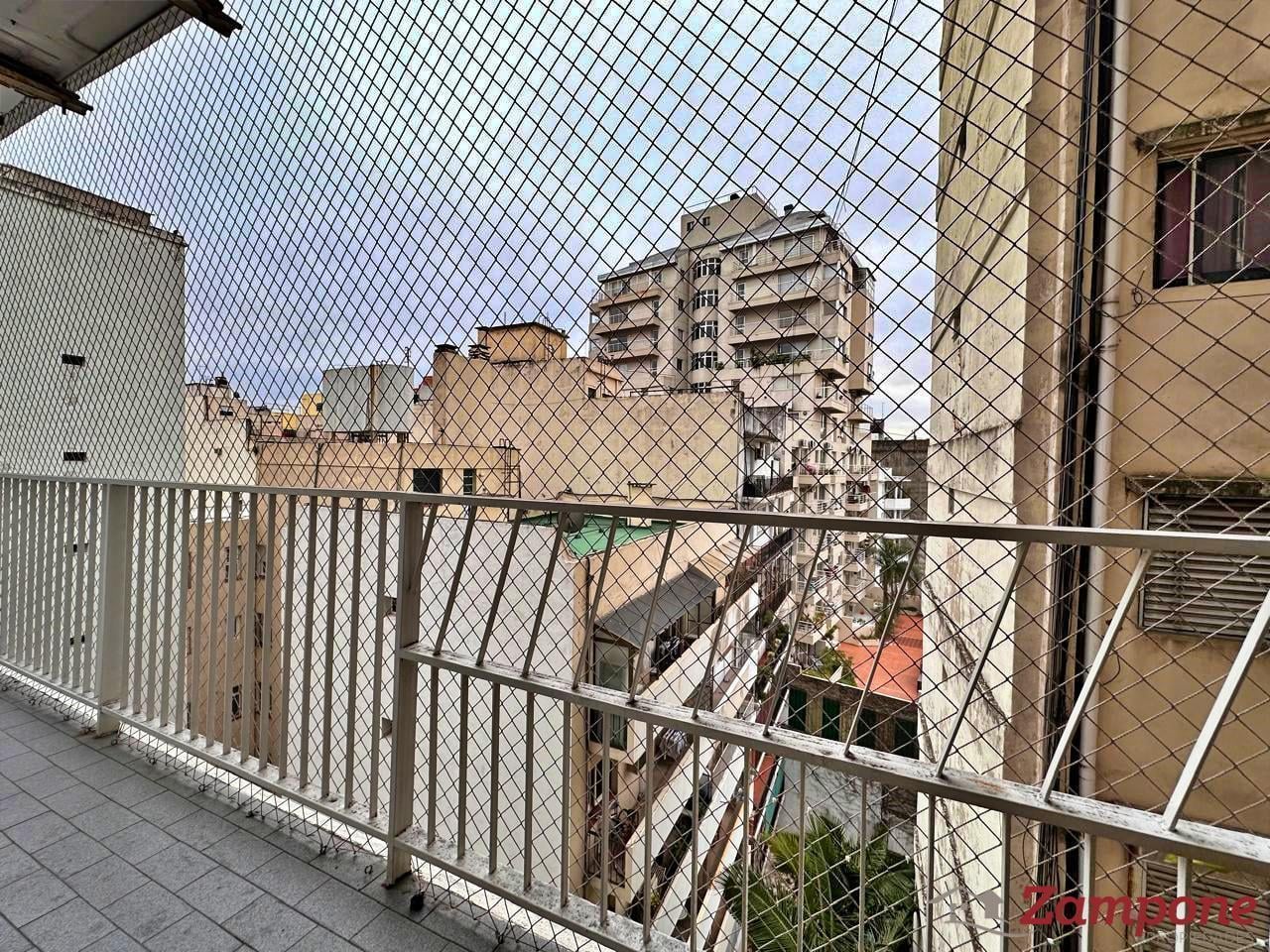 Foto de Departamento de 5 amb con cochera fija en Caballito, imagen 4