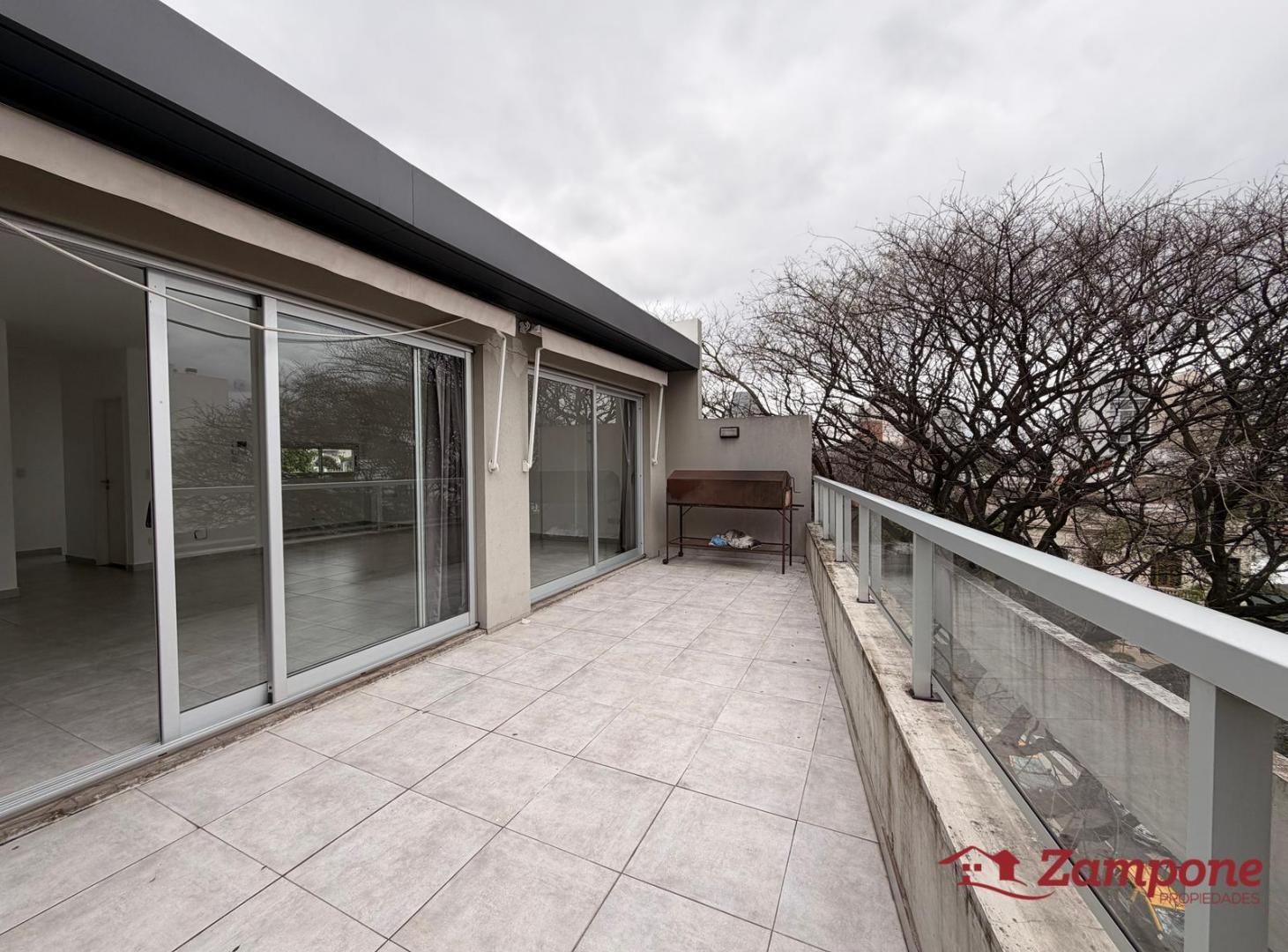 Foto de Oficina Duplex en Alquiler Colegiales, imagen 2