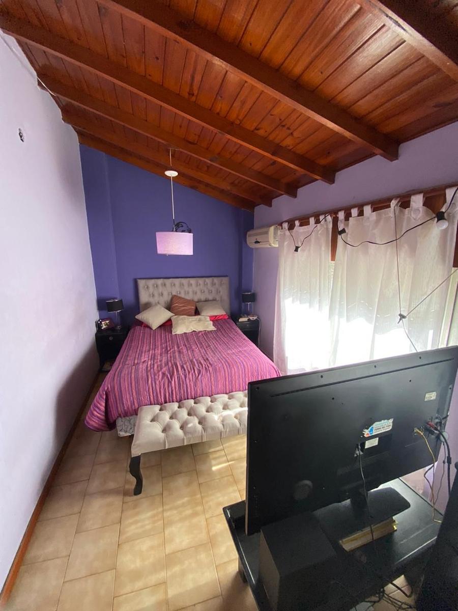PH en Venta - 6 Ambientes - Terraza y Patios 4