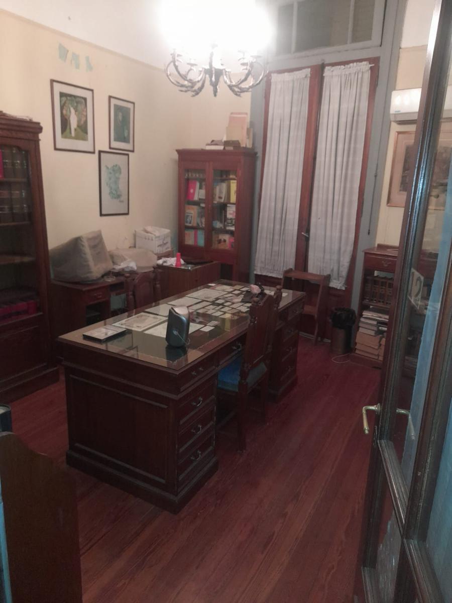 Departamento en Venta - 6 Ambientes - Balvanera 5