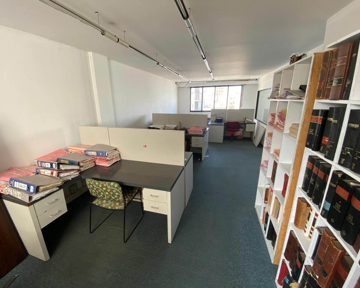 Oficina en Venta - 6 Ambientes - Microcentro 4