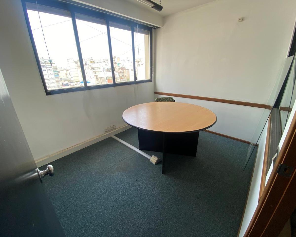 Oficina en Venta - 6 Ambientes - Microcentro 2