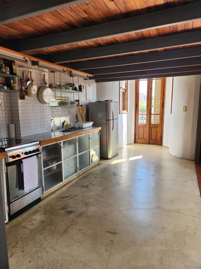 Hermoso Departamento Estilo Frances en Esquina 4