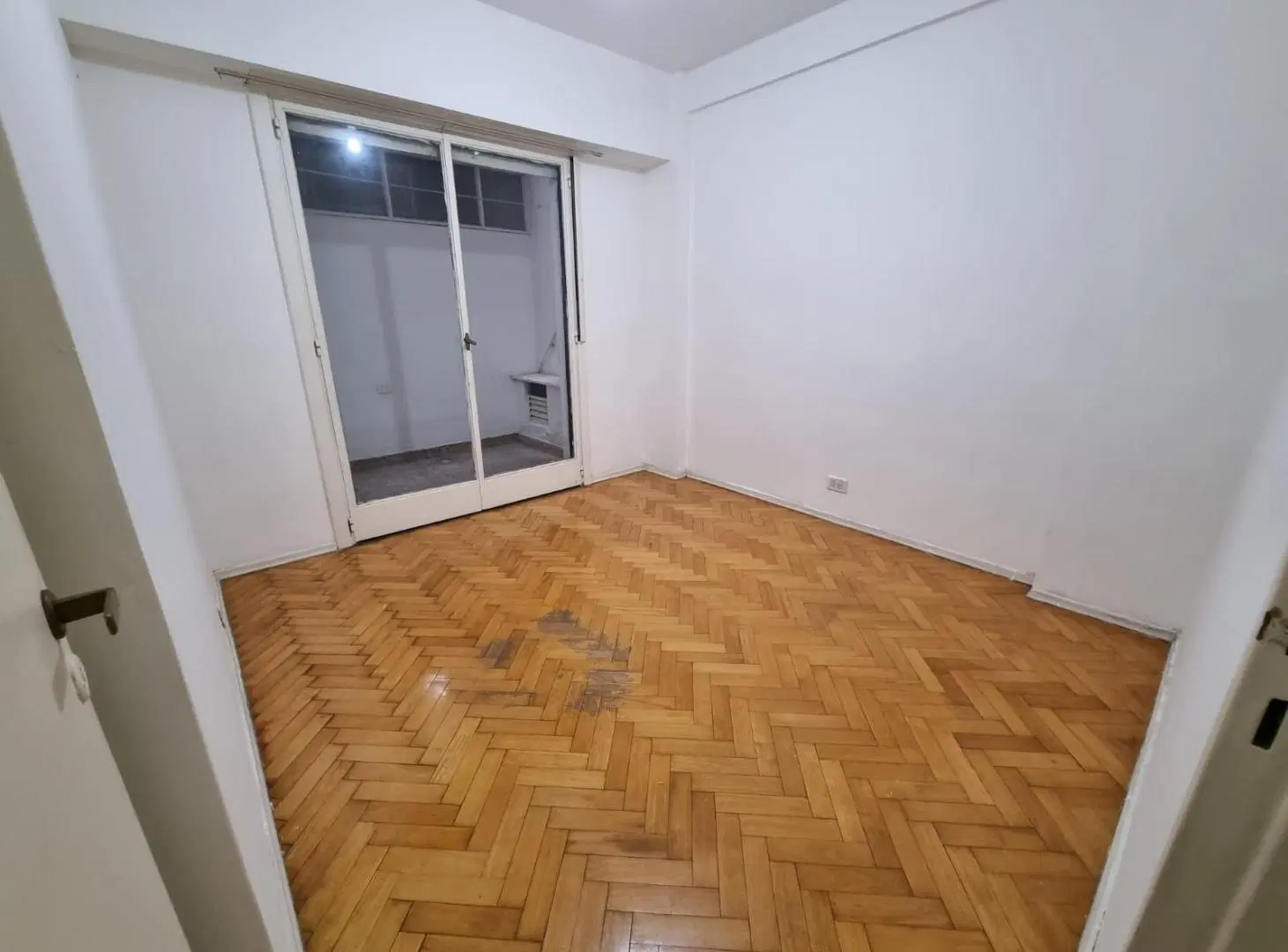 2 Amb - Planta baja - Paraguay 5400 1