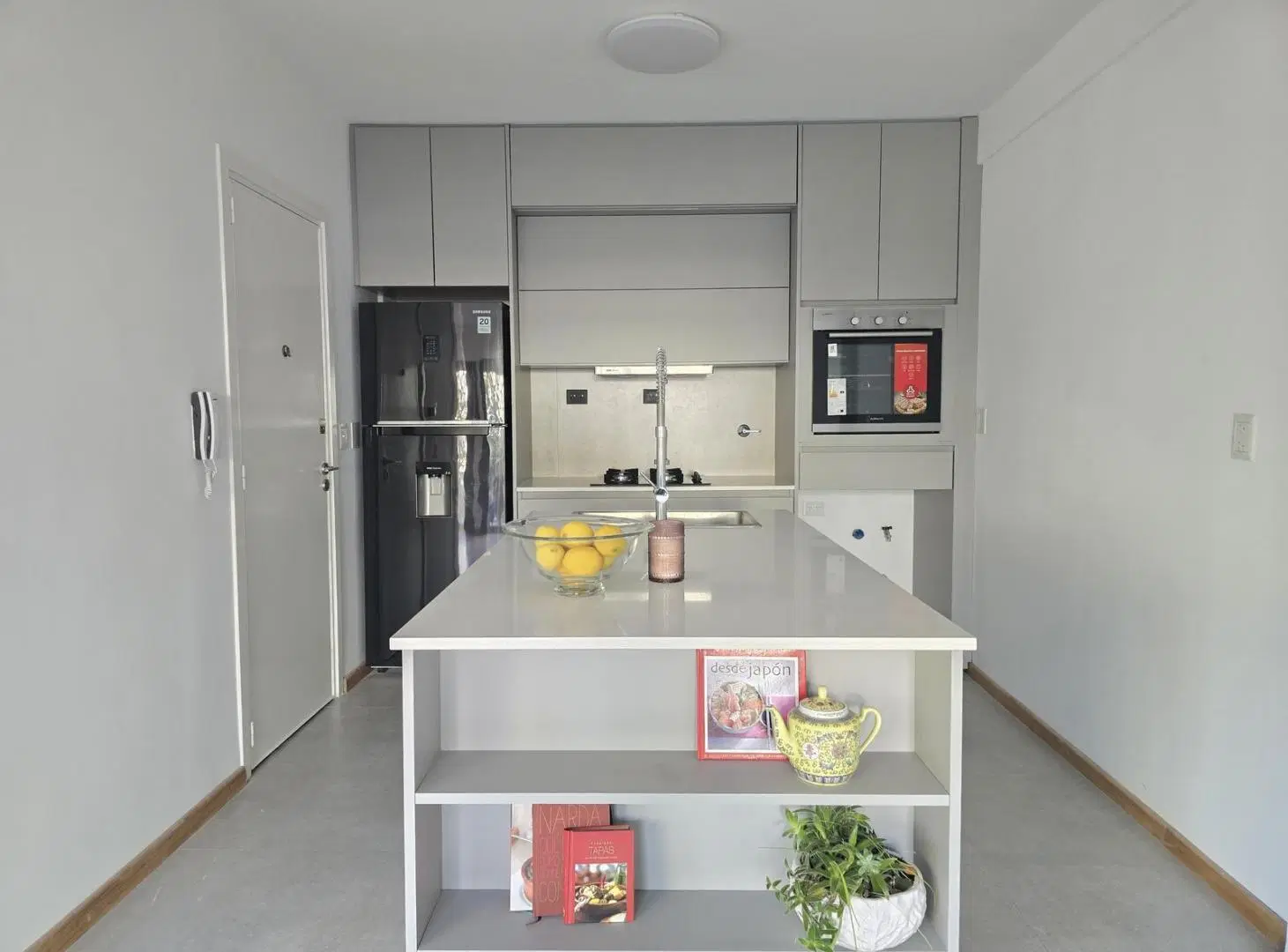 Piso con balcón en Belgrano de 3 dormotorios con suite y vestidor 5