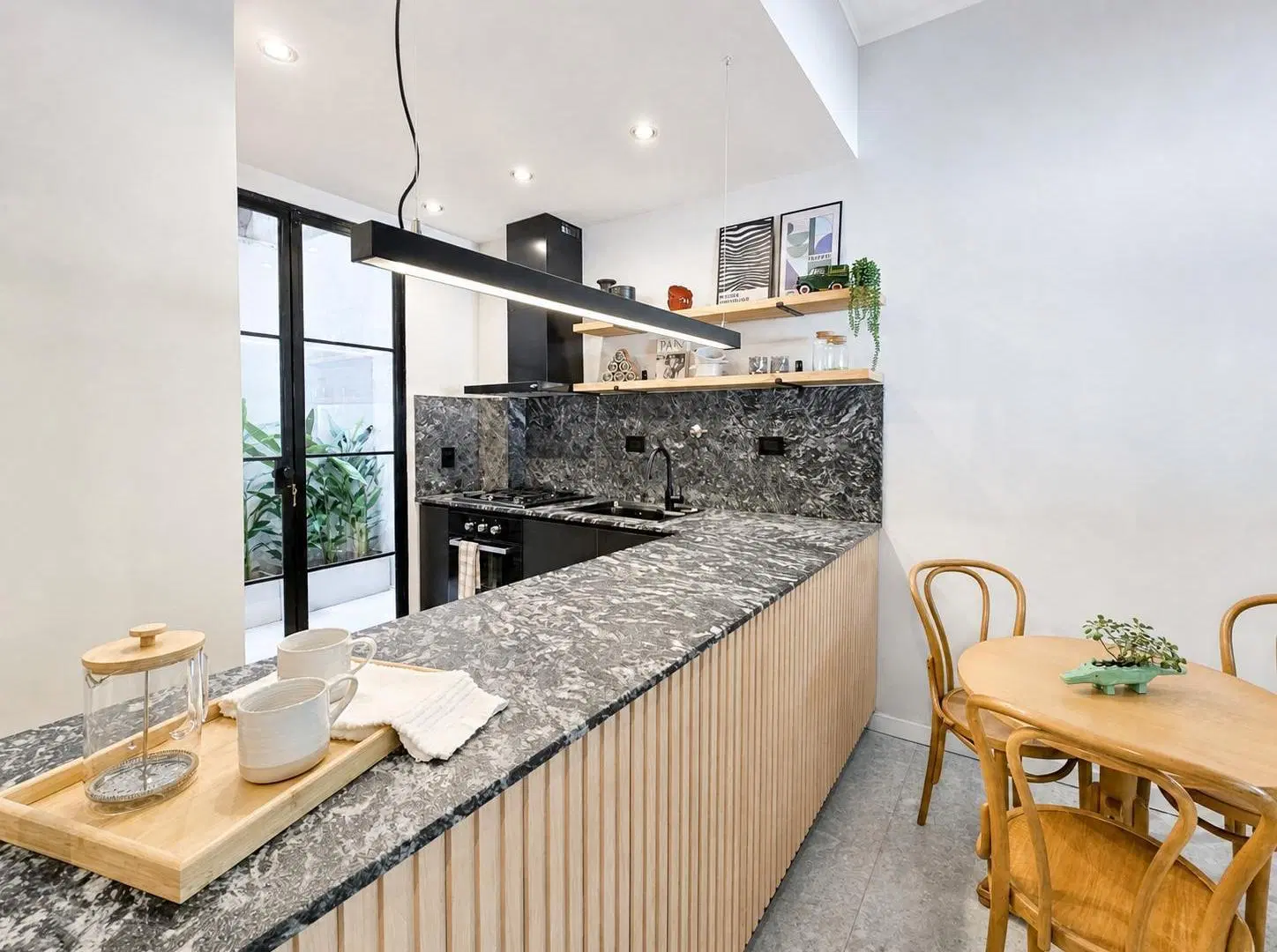 Departamento en planta baja con patio 2 ambientes 4