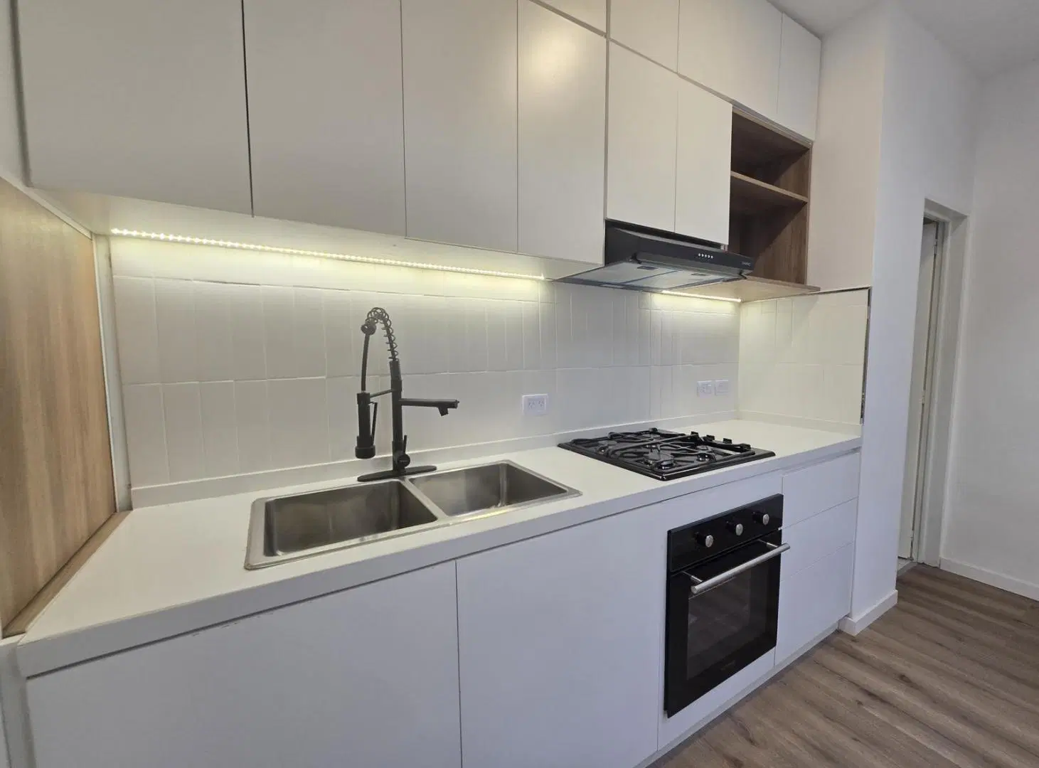 PH en Amenabar y Ugarte, 4 ambientes, 2 cocheras, terraza, impecable 3