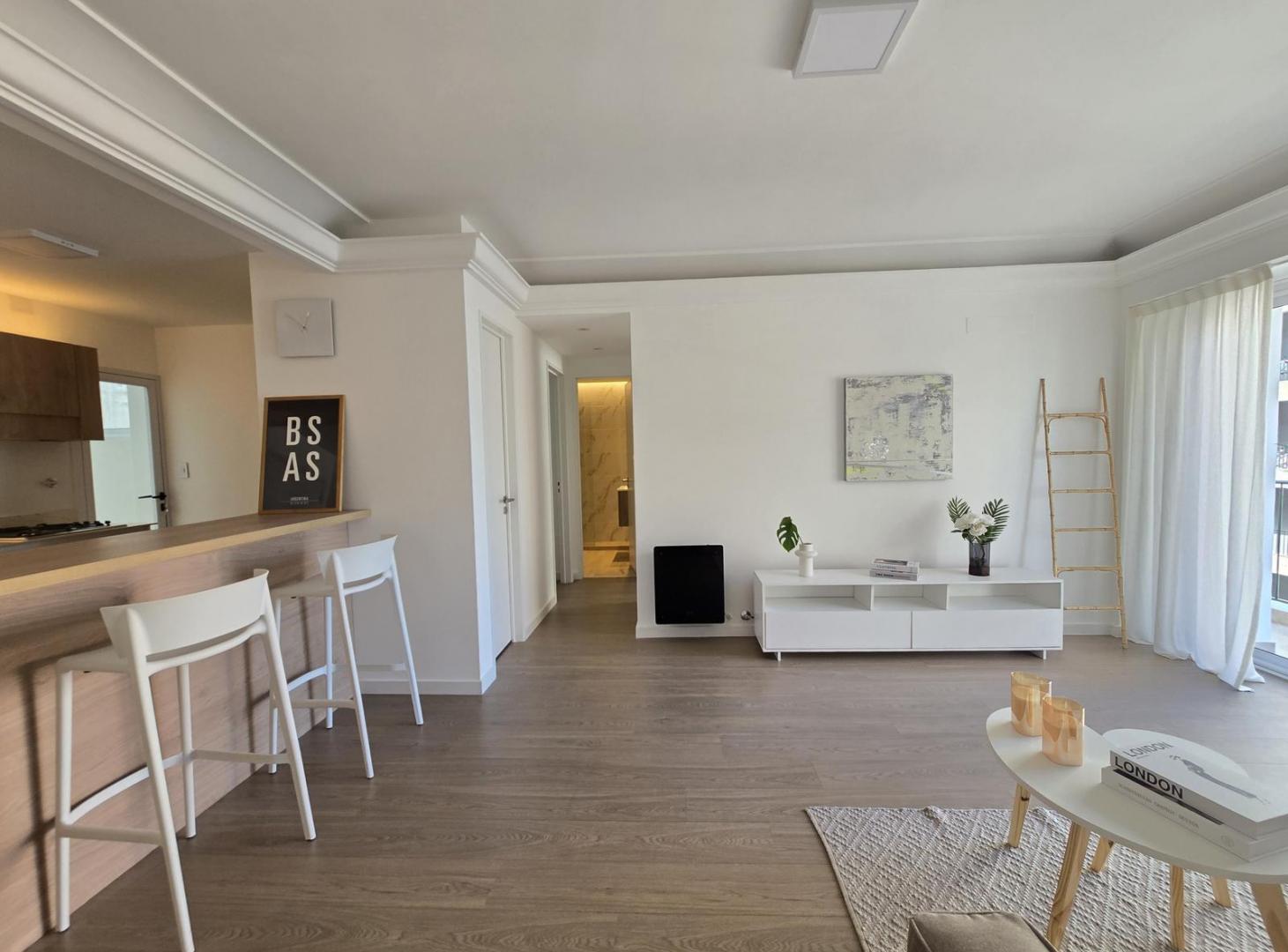 Foto de Venta Departamento al frente de dos dormitorio con Balcón en Villa, imagen 2