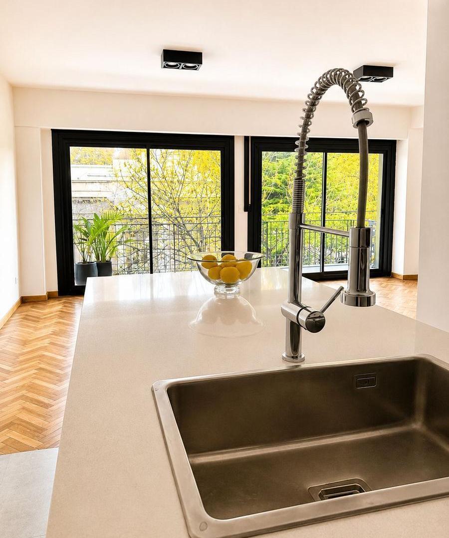 Foto de Piso con balcón en Belgrano de 3 dormotorios con suite y vestidor, imagen 3