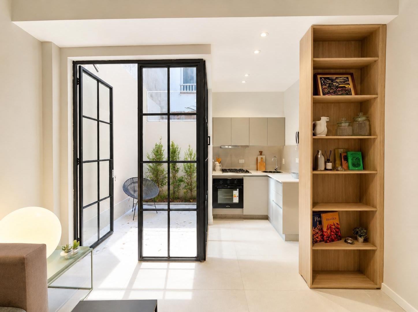 Foto de PH 2 ambientes con patio en Belgrano - Excelente diseño, imagen 1