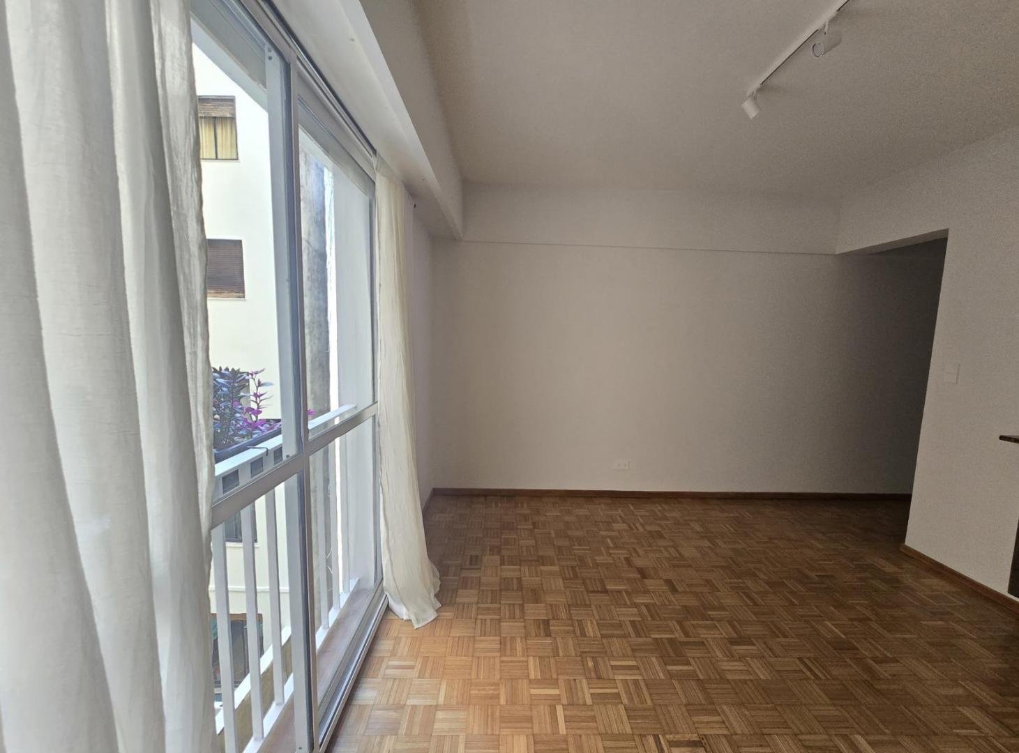 Foto de Departamento al contrafrete en Retiro 2 ambientes, imagen 2