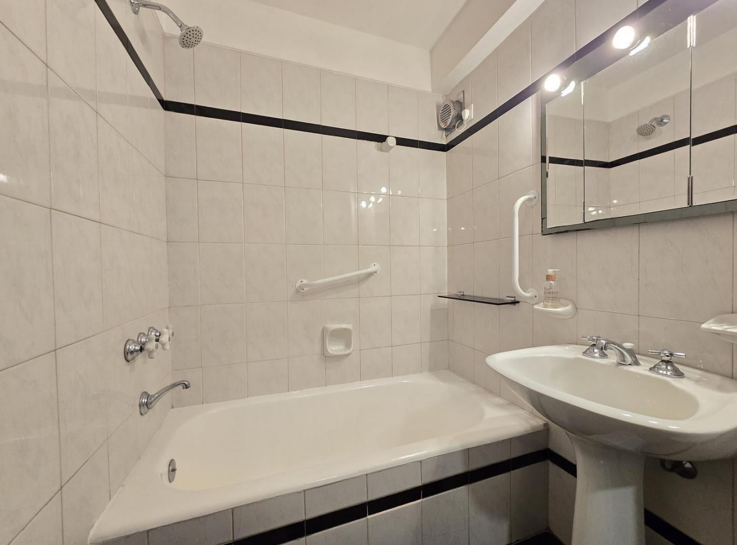Foto de Departamento al contrafrete en Retiro 2 ambientes, imagen 5