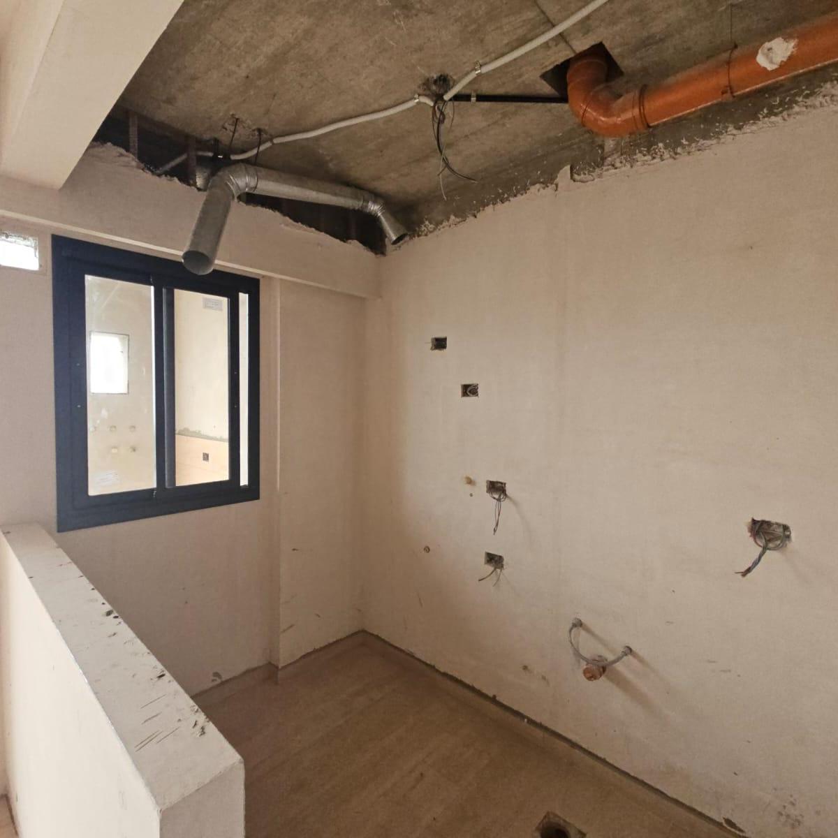 Venta Departamento 3 Ambientes con Balcón en Santa Rita 5