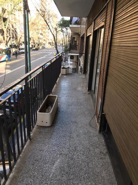 Venta Local Departamento de 4 Amb en Barrio Norte 4