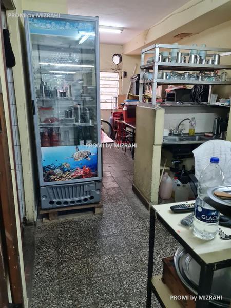 Venta Local de 50 m² con Renta en Chacarita 3