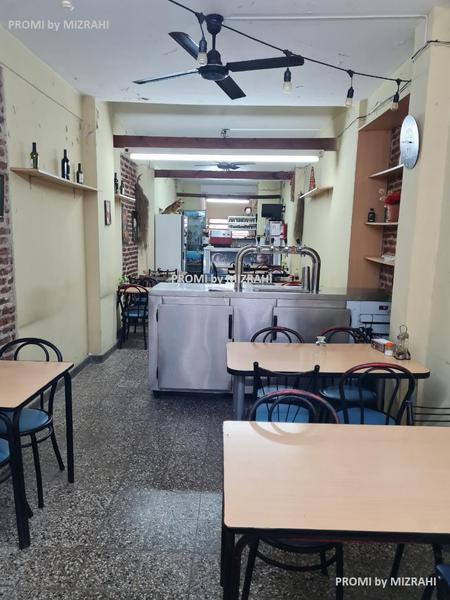 Venta Local de 50 m² con Renta en Chacarita 4