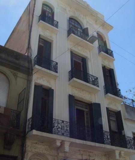 Venta de Piso Tipo PH en San Telmo 3