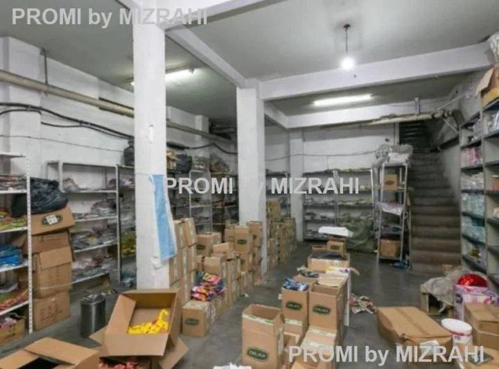 Venta Local de 150mts en Once / Balvanera