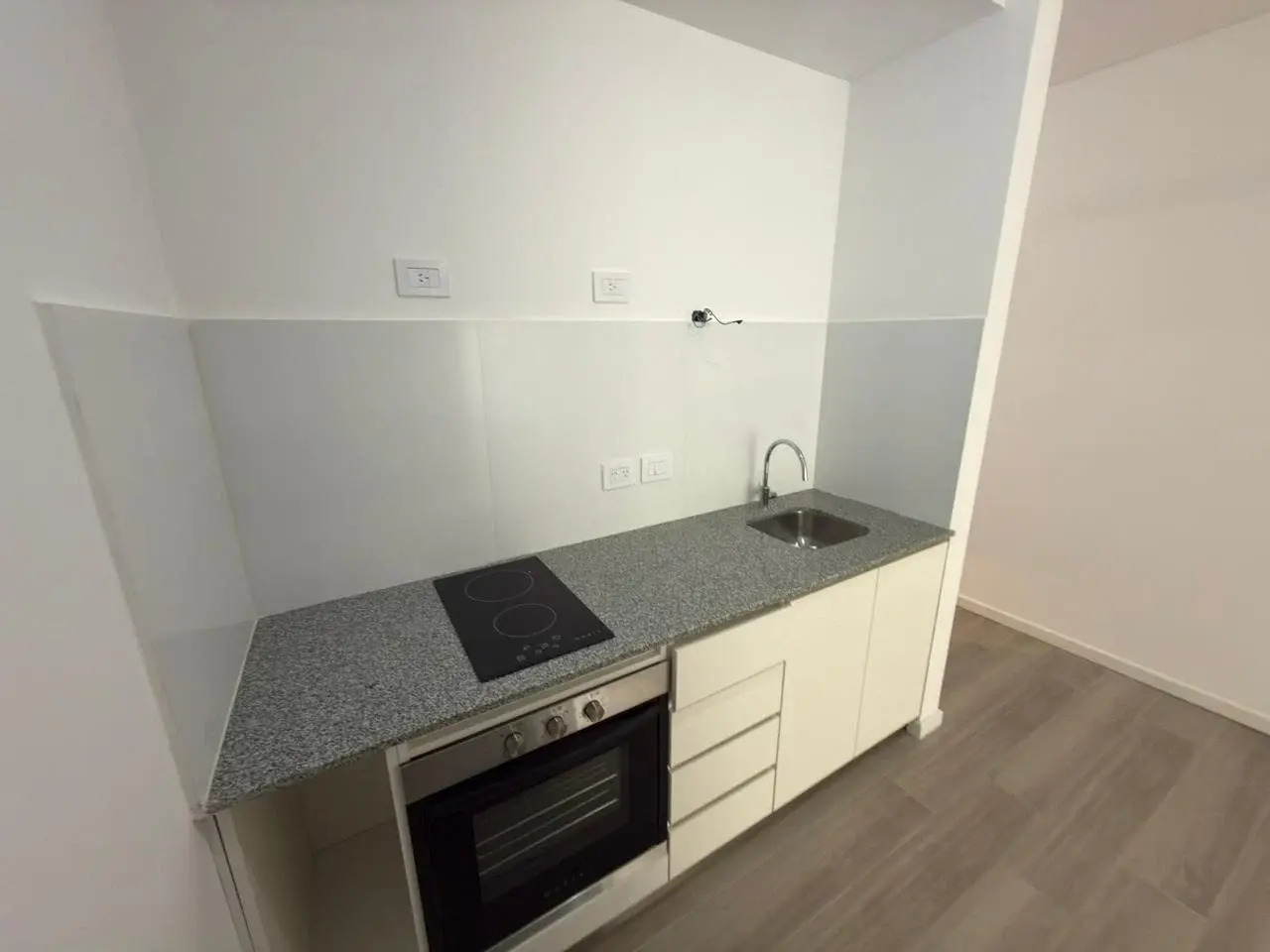 Venta Monoambiente a Estrenar Ideal Inversión en Microcentro 3