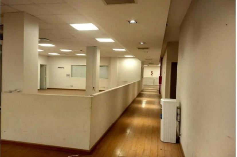 Alquiler Edificio Comercial de Oficinas y Deposito en San Telmo - Monserrat