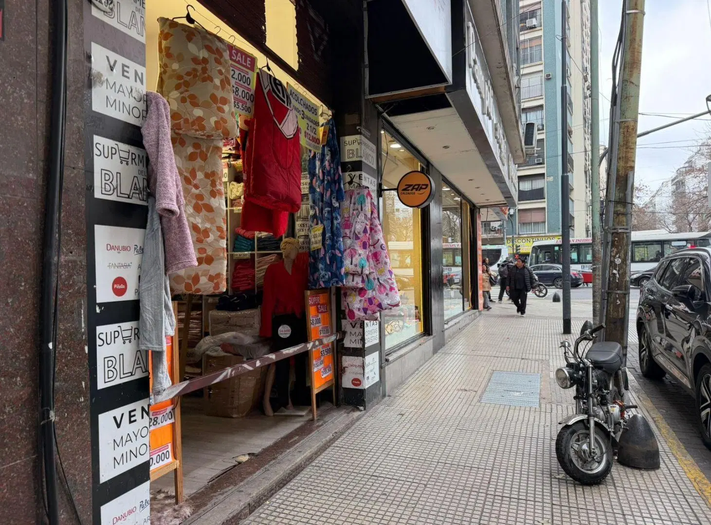 Alquiler Local en Once 1