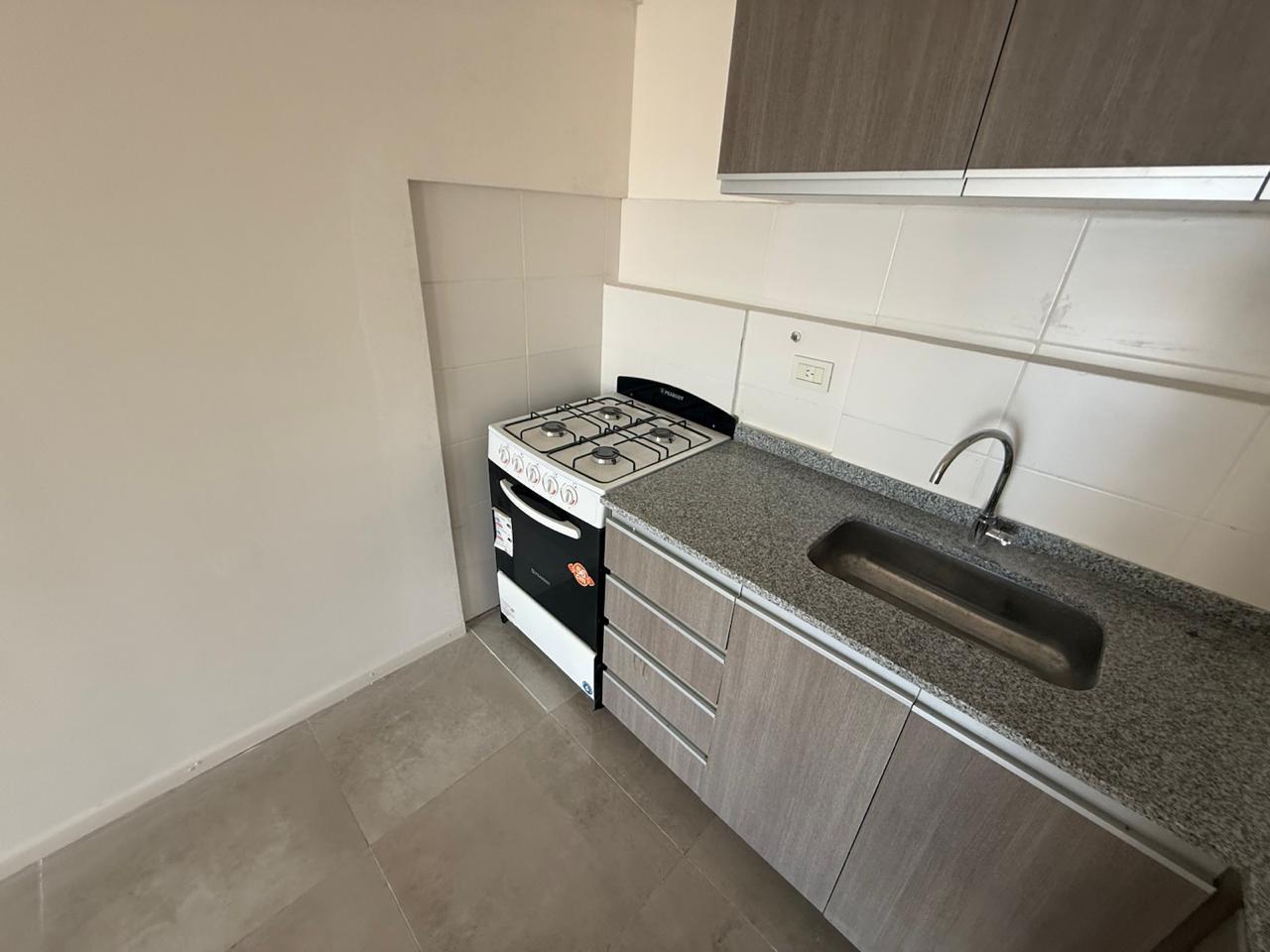 Foto de Venta Departamento 2 Ambientes con Balcon en Floresta, imagen 3